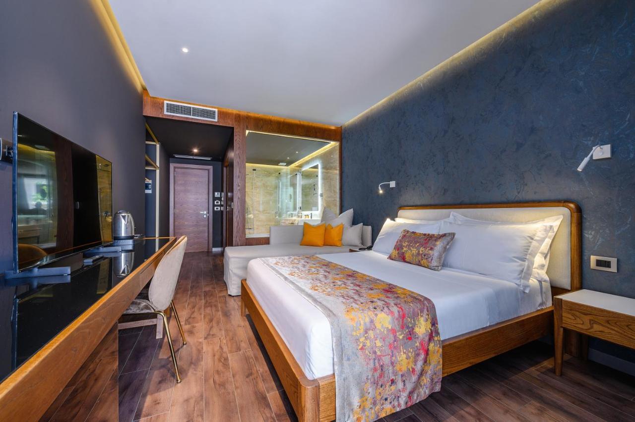 Chic Boutique Hotel Wlora Zewnętrze zdjęcie